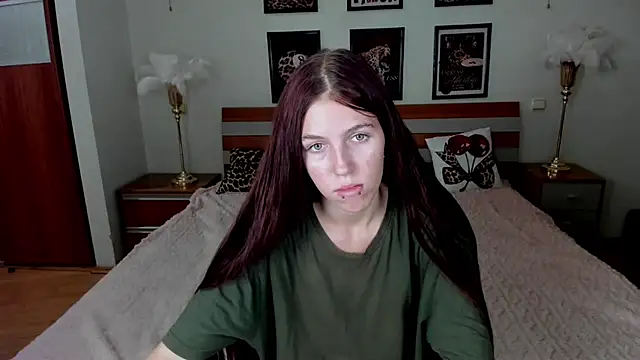 MaryRapunzel online show from June 30, 2026, 7:04 pm
