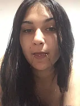 Snapshot of amira1348 chatting on July 25, 2026, 7:39 am amira1348 online show from July 25, 2026, 7:39 am
