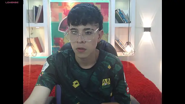 Jhota diamond online show from April 28, 2026, 8:58 pm