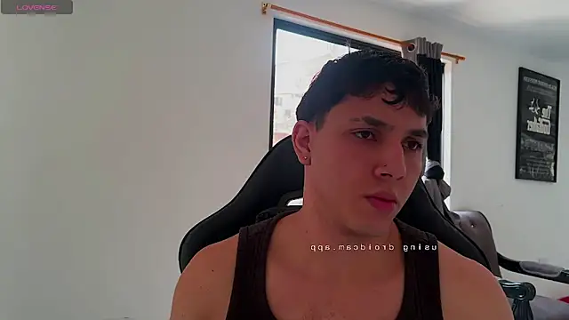 Snapshot of Maxx_valiant chatting on June 30, 2026, 4:19 pm Maxx valiant online show from June 30, 2026, 4:19 pm