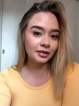 Snapshot of Sofia_pamela_ chatting on April 25, 2026, 7:11 pm Sofia pamela online show from April 25, 2026, 7:11 pm
