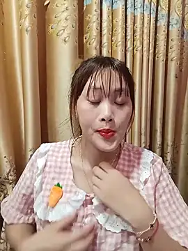 Snapshot of Ly-sexyy chatting on June 16, 2026, 12:19 pm Ly-sexyy online show from June 16, 2026, 12:19 pm