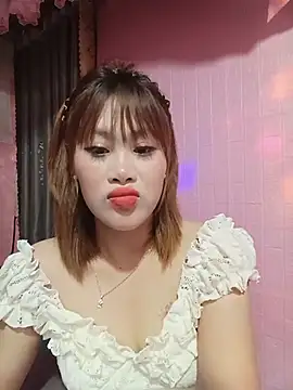 Snapshot of Ly-sexyy chatting on July 6, 2026, 10:01 am Ly-sexyy online show from July 6, 2026, 10:01 am