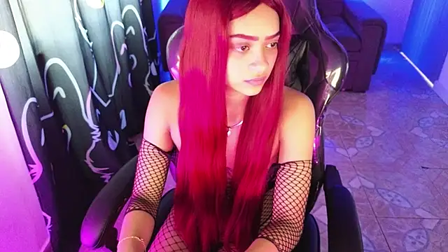 Snapshot of lia_varel chatting on May 15, 2026, 2:13 pm lia varel online show from May 15, 2026, 2:13 pm