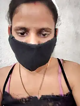 Snapshot of Cutie_Neetu chatting on May 1, 2026, 7:29 pm Cutie Neetu online show from May 1, 2026, 7:29 pm