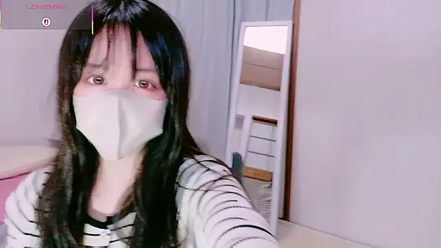 Snapshot of mayu_chan_ chatting on May 1, 2026, 11:48 am mayu chan online show from May 1, 2026, 11:48 am