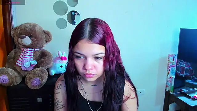 Snapshot of angelina_77 chatting on May 7, 2026, 2:11 pm angelina 77 online show from May 7, 2026, 2:11 pm