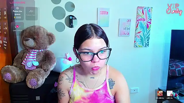 Snapshot of angelina_77 chatting on May 20, 2026, 2:12 pm angelina 77 online show from May 20, 2026, 2:12 pm