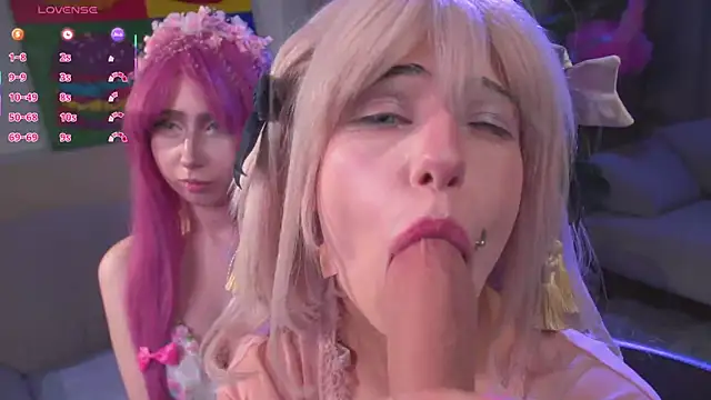 Snapshot of CosplayDream chatting on June 7, 2026, 9:07 pm CosplayDream online show from June 7, 2026, 9:07 pm