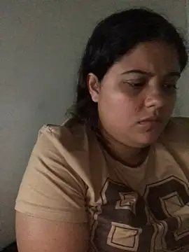 EliVanegas online show from May 3, 2026, 2:39 am