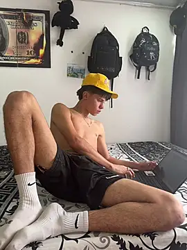 Snapshot of Jackdaniel001_ chatting on May 4, 2026, 3:41 pm Jackdaniel001 online show from May 4, 2026, 3:41 pm