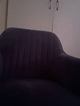 Snapshot of prettyduzu chatting on May 7, 2026, 12:21 pm prettyduzu online show from May 7, 2026, 12:21 pm