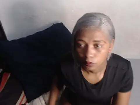 Snapshot of NawtyDiva4u chatting on June 10, 2026, 4:01 am NawtyDiva4u online show from June 10, 2026, 4:01 am