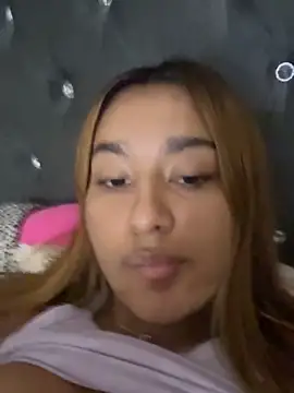 CloeSmithaa online show from May 4, 2026, 6:09 am