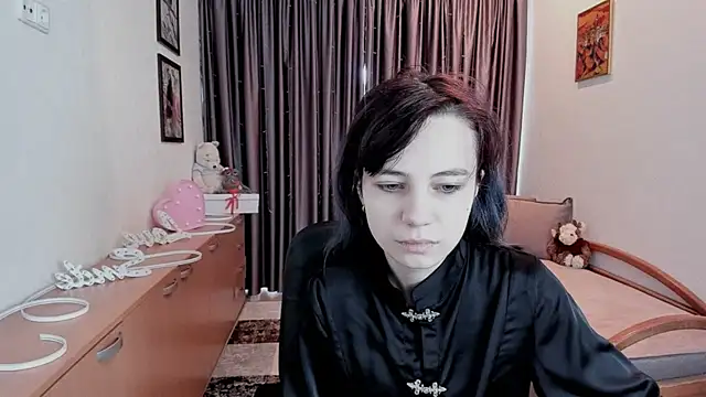 MiniLysii online show from April 26, 2026, 5:38 am