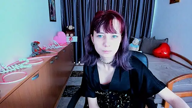 MiniLysii online show from May 24, 2026, 5:45 am