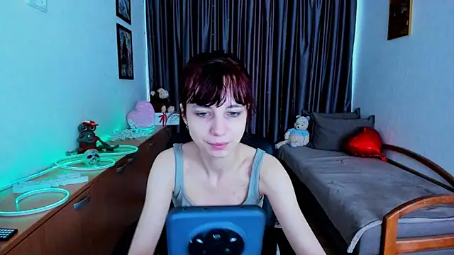 MiniLysii online show from June 10, 2026, 5:50 am