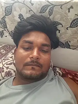 Gujju here online show from May 4, 2026, 4:08 am