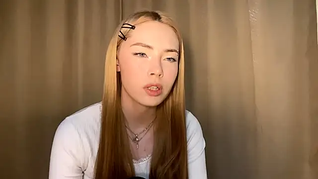 AikoRush online show from April 25, 2026, 11:13 am