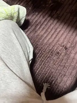 EhSOKYXZrU24451 online show from April 23, 2026, 3:47 pm