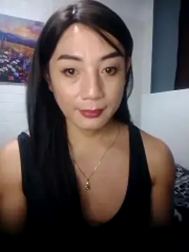 Asian Liezly online show from May 3, 2026, 1:50 pm