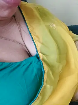 Call Honey online show from June 11, 2026, 2:53 am