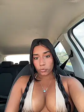 SaryJonex online show from May 25, 2026, 4:46 pm