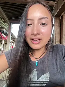 Snapshot of Soffia-zapata chatting on June 24, 2026, 8:30 pm Soffia-zapata online show from June 24, 2026, 8:30 pm