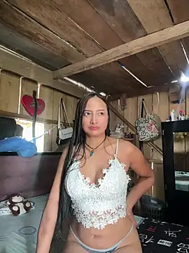 Snapshot of Soffia-zapata chatting on July 2, 2026, 6:25 pm Soffia-zapata online show from July 2, 2026, 6:25 pm