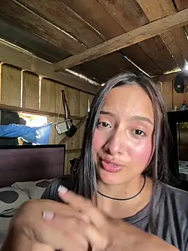 Snapshot of Soffia-zapata chatting on July 22, 2026, 5:27 pm Soffia-zapata online show from July 22, 2026, 5:27 pm