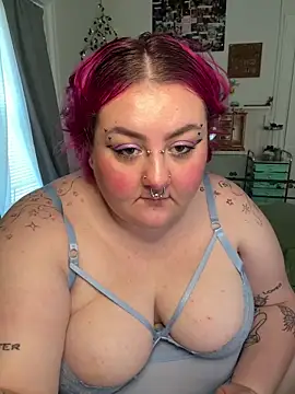 littlesmokeybaby online show from April 24, 2026, 10:01 pm