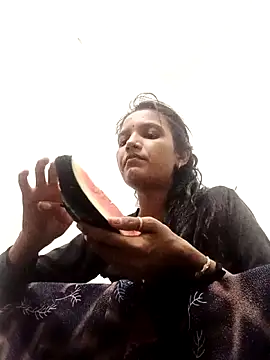 Snapshot of SS_sanjna chatting on May 15, 2026, 11:45 pm SS sanjna online show from May 15, 2026, 11:45 pm