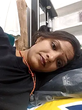 Snapshot of SS_sanjna chatting on June 1, 2026, 8:38 am SS sanjna online show from June 1, 2026, 8:38 am