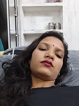 Snapshot of SS_sanjna chatting on June 13, 2026, 5:05 am SS sanjna online show from June 13, 2026, 5:05 am