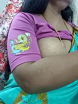 Snapshot of Nayana_456 chatting on July 6, 2026, 3:25 pm Nayana 456 online show from July 6, 2026, 3:25 pm