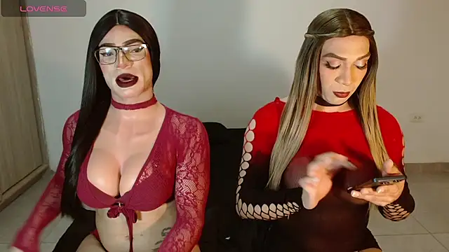 Snapshot of Brune_vs_blonde chatting on June 6, 2026, 2:38 am Brune vs blonde online show from June 6, 2026, 2:38 am