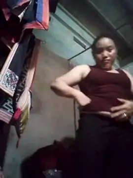 Huyen1133 online show from April 24, 2026, 5:54 am