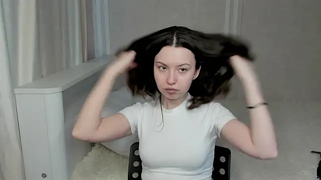 JanLokietek online show from April 30, 2026, 8:31 am