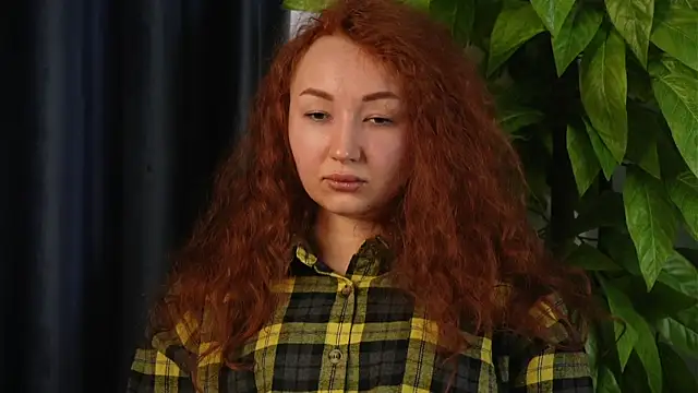 NinaOlten online show from April 28, 2026, 5:34 am