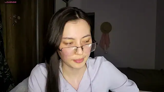 Snapshot of AshleyTropiano chatting on June 3, 2026, 4:34 pm AshleyTropiano online show from June 3, 2026, 4:34 pm