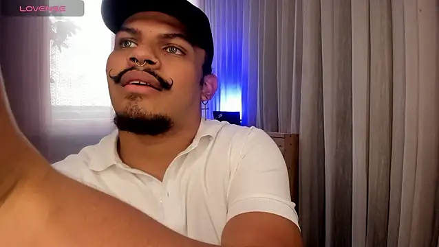 JaviCollins- online show from July 10, 2026, 8:44 pm