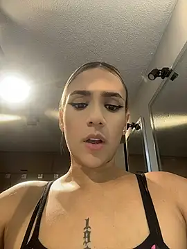 GabrielaPortmans online show from May 12, 2026, 1:47 am