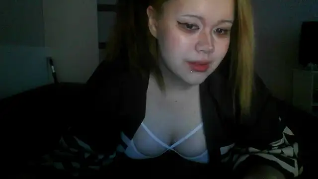 Snapshot of Amanda_Mia_ chatting on June 11, 2026, 4:49 pm Amanda Mia online show from June 11, 2026, 4:49 pm