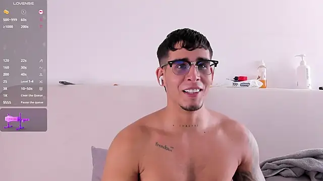 Iamcamilo   online show from April 30, 2026, 8:04 pm