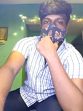 world6kingsss online show from May 7, 2026, 7:19 pm
