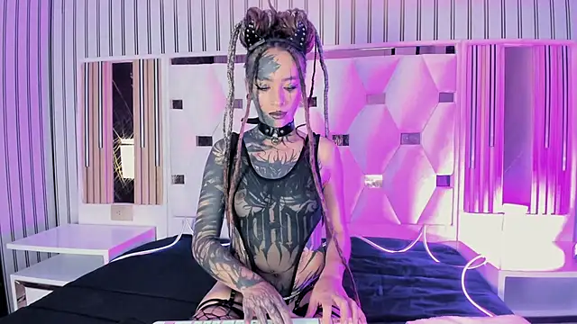 Snapshot of Lucy_Doll8 chatting on July 30, 2026, 12:09 am Lucy Doll8 online show from July 30, 2026, 12:09 am