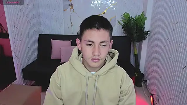 Andres Tay online show from May 27, 2026, 9:01 pm