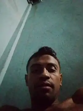 Snapshot of desibullboybd chatting on June 26, 2026, 2:43 pm desibullboybd online show from June 26, 2026, 2:43 pm