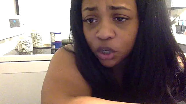 Snapshot of richierichelle chatting on May 21, 2026, 1:56 am richierichelle online show from May 21, 2026, 1:56 am