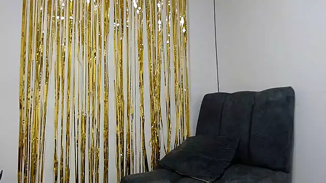 Snapshot of BlondeNatalia chatting on July 16, 2026, 3:45 am BlondeNatalia online show from July 16, 2026, 3:45 am